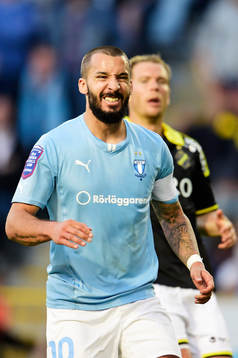 Malmö FFs Guillermo Molins deppar