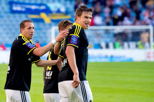 s Eero Markkanen kramas om
