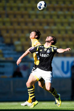 AIKs Alexis Kousis och Elfsborgs Victor Rotting