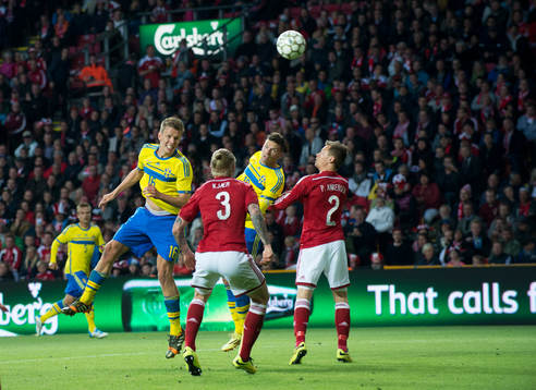 Sveriges Pontus Wernbloom och Marcus Berg  i landskampen