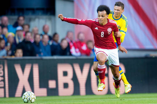 Danmarks Martin C Braithwaite jagas av Sveriges  Marcus Berg