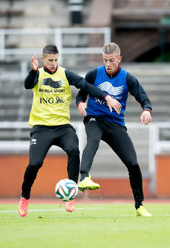 Belgiens Toby Alderweireld och Kevin Mirallas