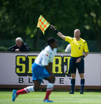 Assisterande domare i matchen i semifinalen i Svenska Cupen