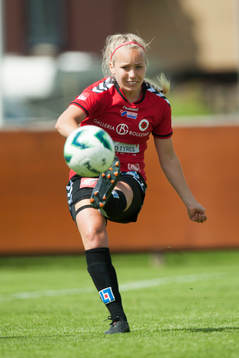Kristianstads Elisa Vidarsdottir i matchen i semifinalen i