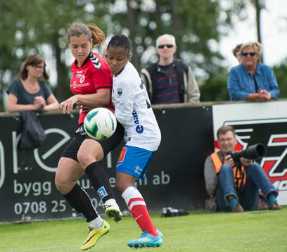 Kristianstads Marija Banusic och Örebros Ogonna Chukwudi i