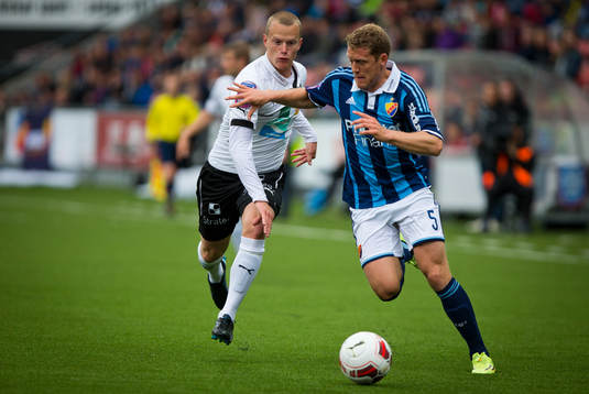 Örebros Daniel Gustavsson mot Djurgårdens Stefan Karlsson