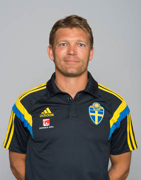 Sveriges players manager Marcus Allbäck