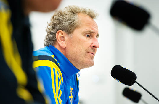 Förbundskapten Erik Hamrén på en presskonferens
