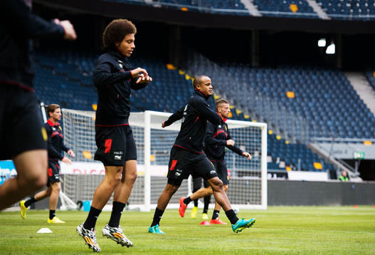 Vincent Kompany värmer upp
