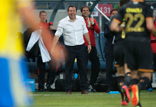 Belgiens förbundskapten Marc Wilmots jublar över 2-0 i