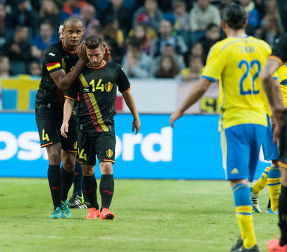 Vad sysslar Belgiens Vincent Kompany och Dries Mertens med