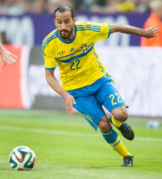 Sveriges Erkan Zengin i träningslandskampen i mellan