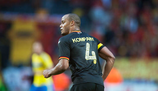 Belgiens Vincent Kompany i träningslandskampen i mellan