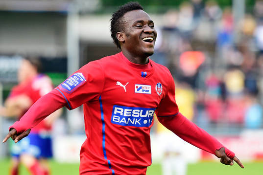 Helsingborgs David Accam jublar