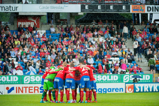 Helsingborgs spelare taggar upp