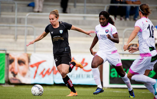 Göteborgs Manon Melis och Rosengårds Anita Asante
