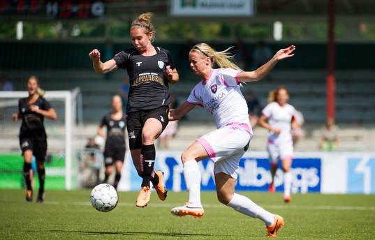 Rosengårds Alexandra Riley och Göteborgs Manon Melis