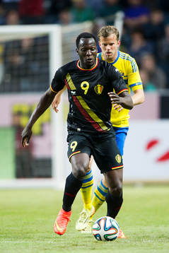 Belgiens Romelu Lukaku och Sveriges Mikael Antonsson