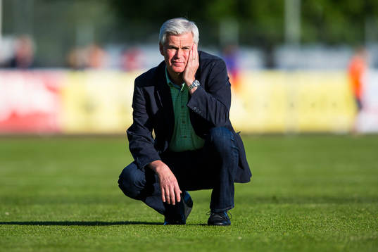 Hammarbys tränare Nanne Bergstrand innan fotbollsmatchen i
