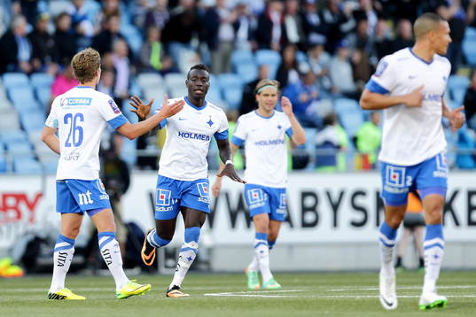 Norrköpings Alhaji Kamara jublar