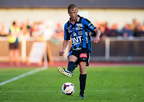 Sirius Christer Gustafsson med bollen