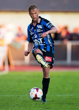 Sirius Christer Gustafsson med bollen