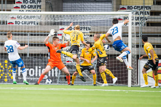 Norrköpings David Boo Wiklander gör 0-2