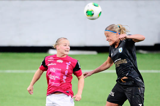 Jitex Sofie Erlandsson och Göteborgs Kathlene Fernström
