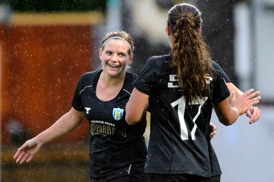 Bläddra bland fler bilder av Fotboll, Damallsvenskan, Kopparbergs Göteborg - Jitex