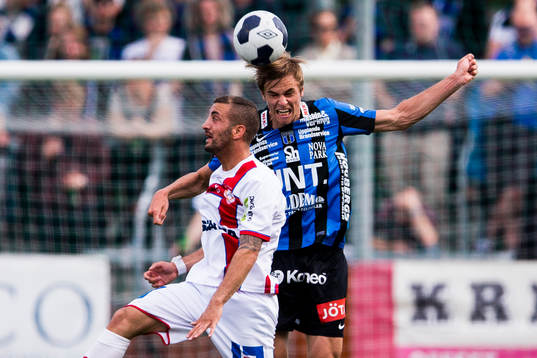 Assyriskas George Makdessi och Sirius Oscar Pehrsson i en