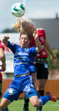 Vittsjös Jane Ross i matchen i damallsvenskan mellan