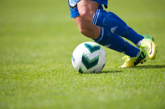 Bollbehandling i matchen i damallsvenskan mellan