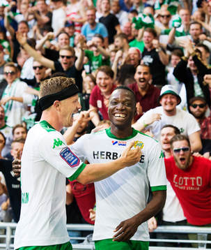 Hammarbys Thomas Guldborg Christensen och Amadaiya Rennie
