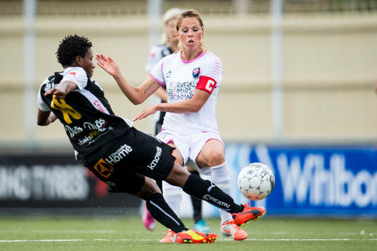 Umeås Rita Chikwelu och Rosengårds Sara Björk