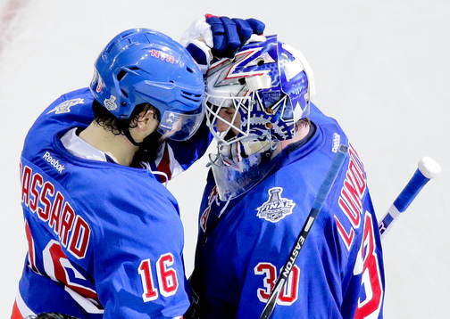 New York Rangers center Derick Brassard (16) congratulates