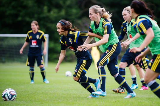 Sveriges Malin Diaz och Linda Sembrant