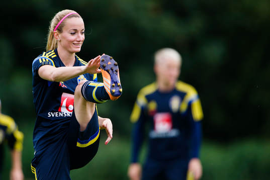 Sveriges Kosovare Asllani