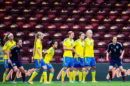 Sveriges Sara Thunebro, Kosovare Asllani , Malin Diaz,