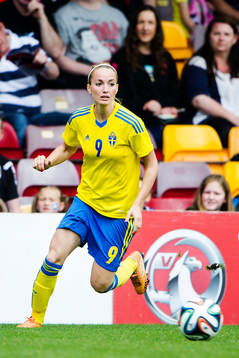 Sveriges Kosovare Asllani