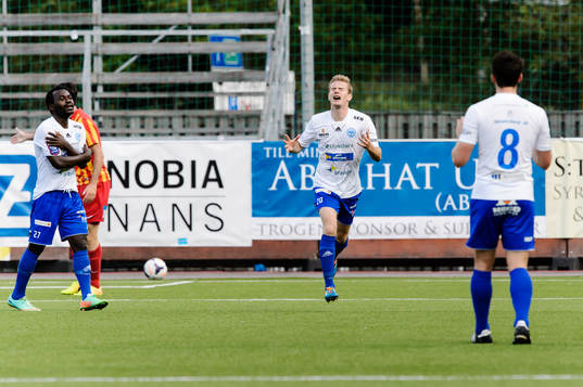 Värnamos Herve Tchami, Freddy Winst och Carlos Gaete
