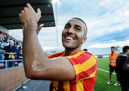 Syrianskas Saman Ghoddos jublar