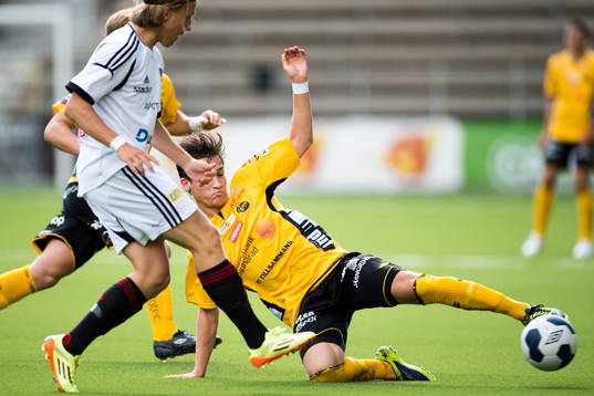 Brommapojkarnas Jakob Stensson och Elfsborgs Oskar Nar