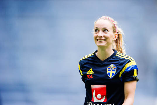 Sveriges Kosovare Asllani