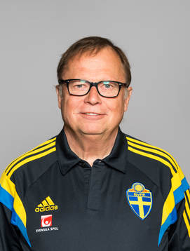 Sveriges damfotbollandslags läkare Yelverton Tegner