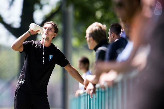 Före detta Malmö FF spelaren Agon Mehmeti deltar