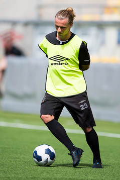 Niklas Hult