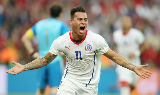 Bläddra bland fler bilder av Fotbolls-VM 2014, Dag 7, Spanien - Chile