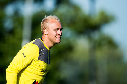 Höllvikens målvakt Marcus Eskilsson