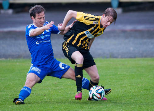 IFK Hässleholms Axel Harletun i matchen i division 3