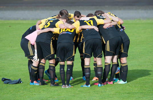Samling före matchen i division 3 mellan IFK Hässleholm